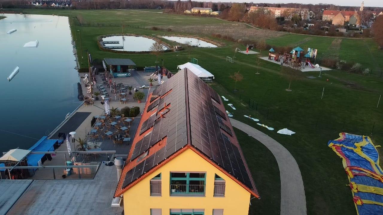 PV-Anlage auf Betriebsgebäude